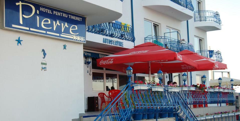 Pierre La Tarmul Marii -Primim Vouchere Vacanta Hostel Costinești Εξωτερικό φωτογραφία